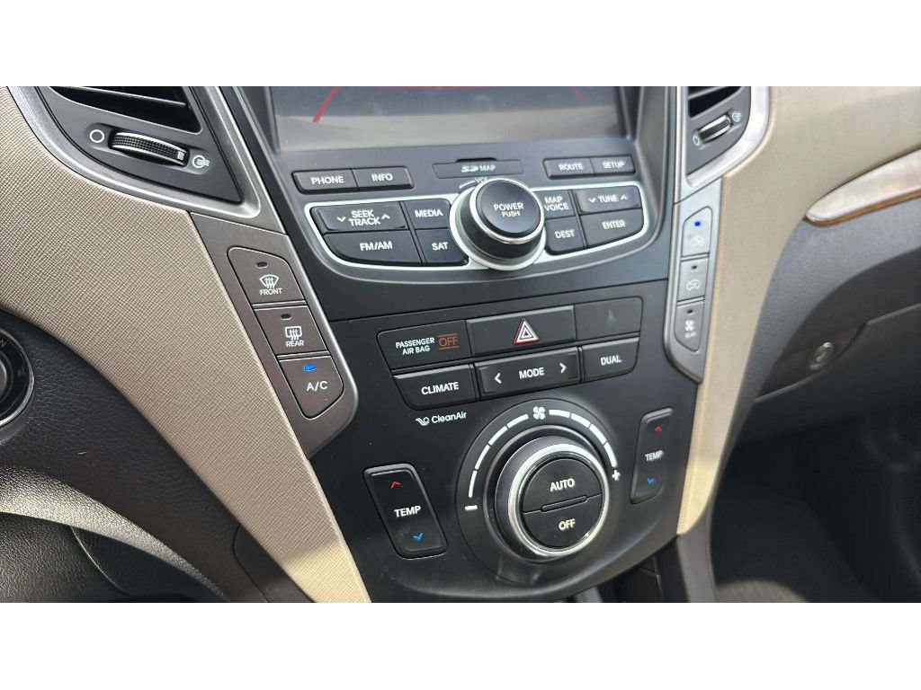 Used 2015 Hyundai Santa Fe GLS w/ Option Group 03 AWD/4WD image 19