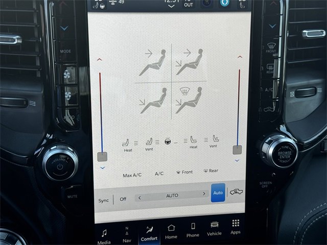 Used 2023 RAM 1500 Limited w/ Body Color Bumper Group image 30