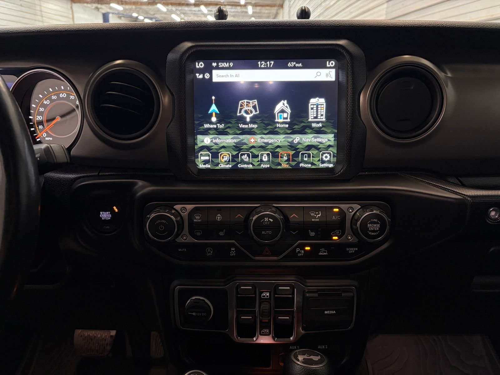 Used 2021 Jeep Wrangler Unlimited Sport AWD/4WD image 18