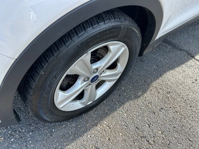 Used 2016 Ford Escape SE w/ SE Leather Comfort Package AWD/4WD image 18