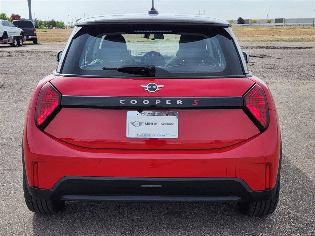 Used 2025 MINI Cooper S image 7