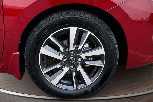 Certified 2025 Nissan Versa SV w/ Trunk Package image 9