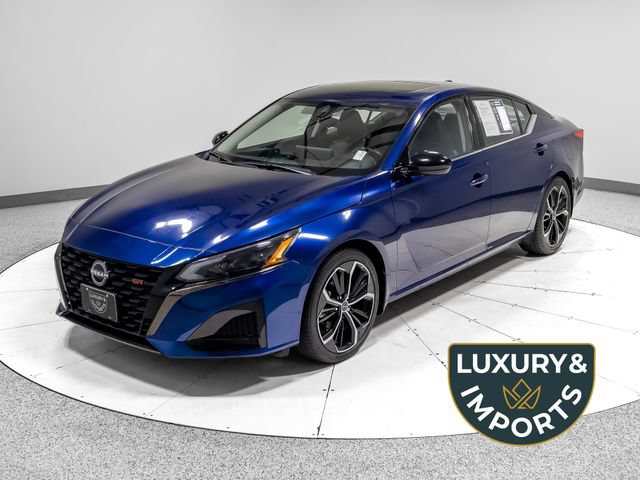 Used 2023 Nissan Altima 2.5 SR w/ SR Premium Package
