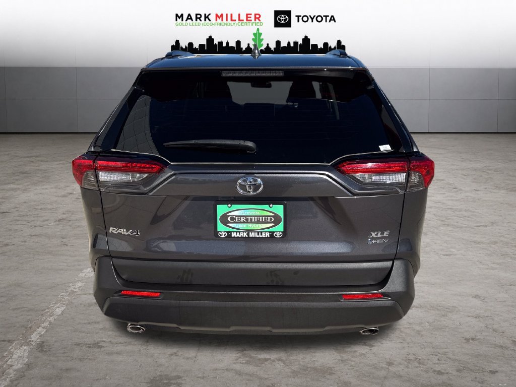Used 2025 Toyota RAV4 XLE AWD/4WD image 4
