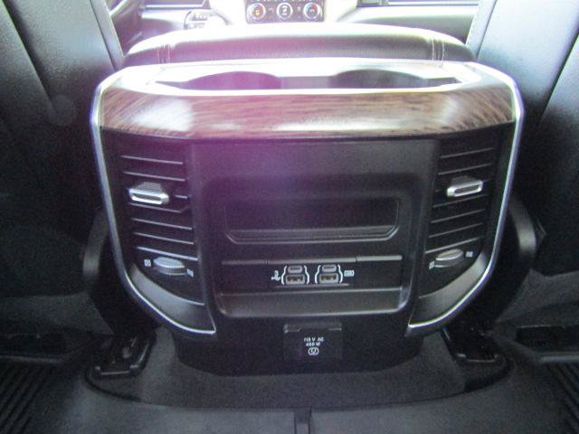 Used 2020 RAM 1500 Laramie AWD/4WD image 27