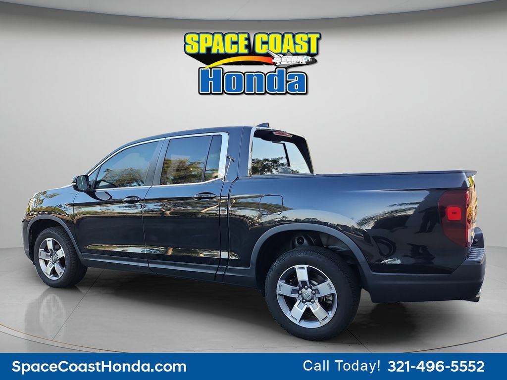 Certified 2024 Honda Ridgeline RTL image 11