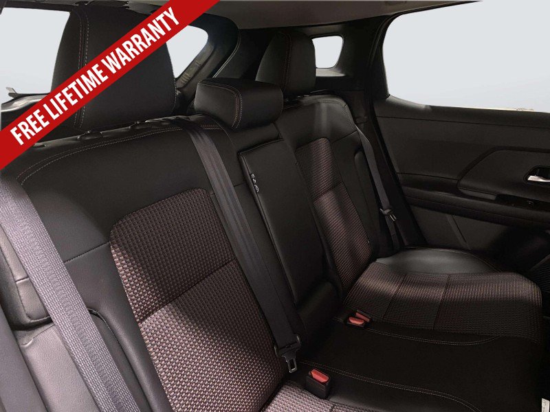 New 2026 Nissan Kicks SR w/ SR Premium Package FWD image 29