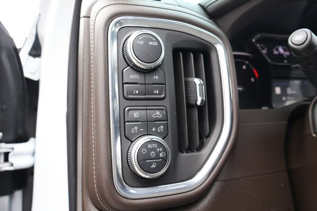 Used 2023 GMC Sierra 3500 SLT w/ SLT Premium Package AWD/4WD image 25