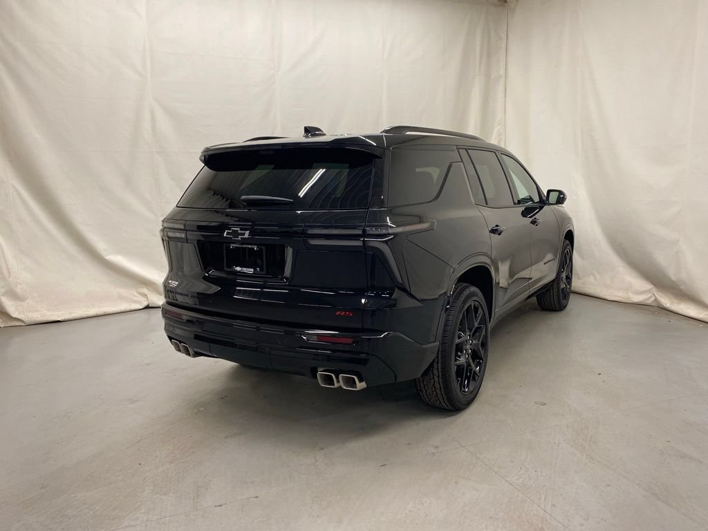 New 2026 Chevrolet Traverse RS w/ LPO, Floor Liner Package AWD/4WD image 6
