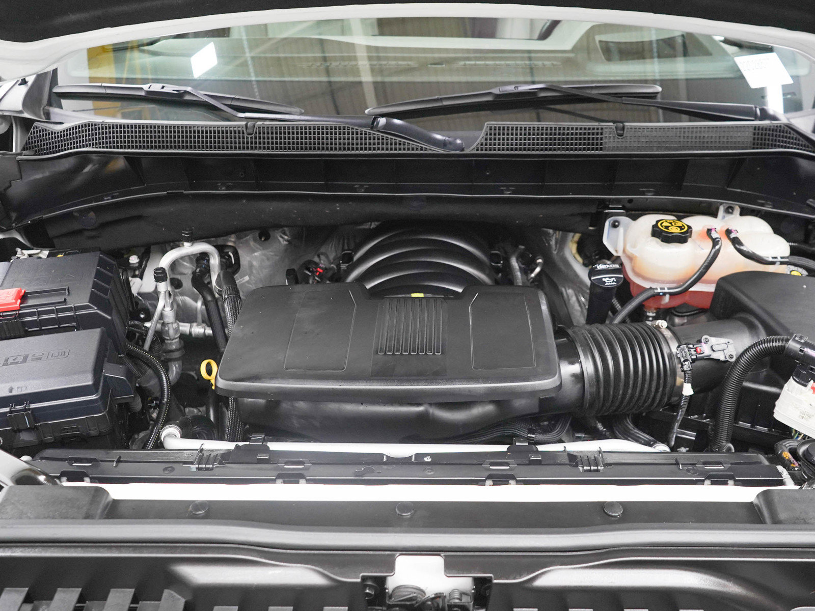 Used 2022 Chevrolet Silverado 1500 LTZ w/ Technology Package AWD/4WD image 34