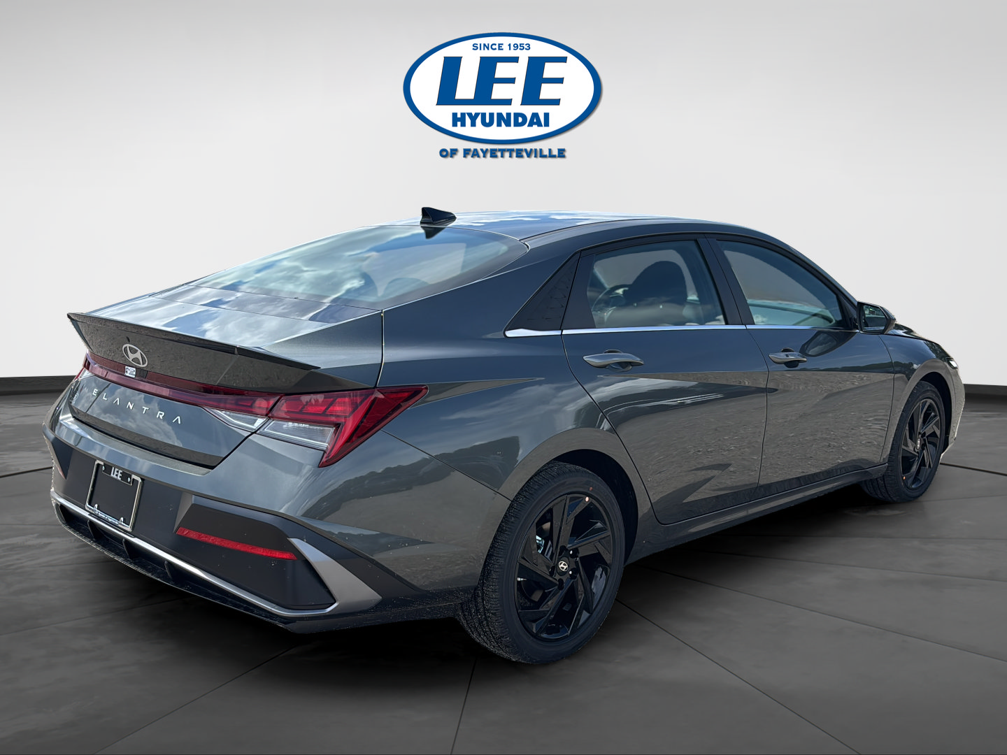 New 2026 Hyundai Elantra SEL Sport Premium FWD image 3