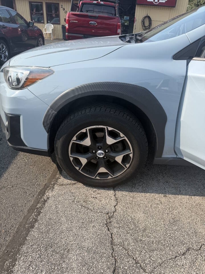 Used 2018 Subaru Crosstrek 2.0i Premium AWD/4WD image 18