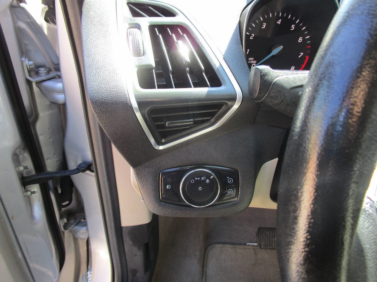 Used 2013 Ford Escape SEL image 11