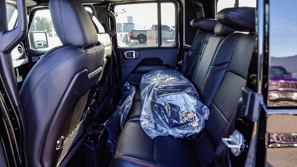 New 2026 Jeep Gladiator Rubicon AWD/4WD image 23