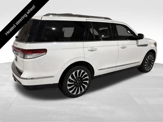Certified 2024 Lincoln Navigator Black Label image 7
