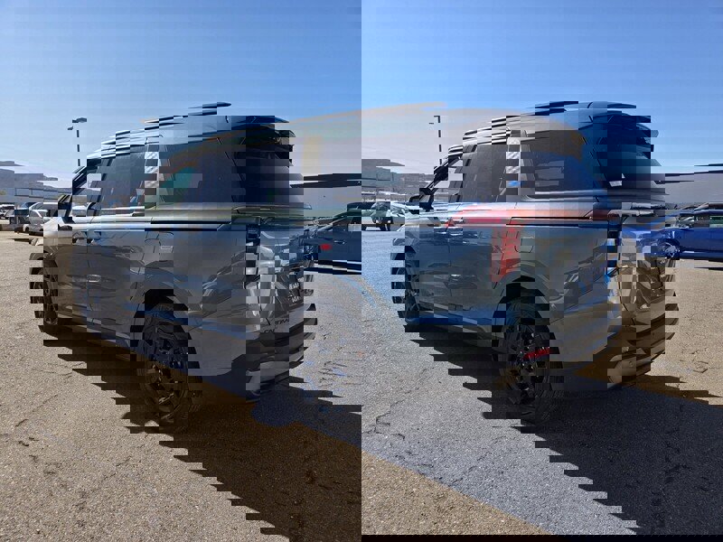 New 2026 Kia Carnival SX Prestige image 4