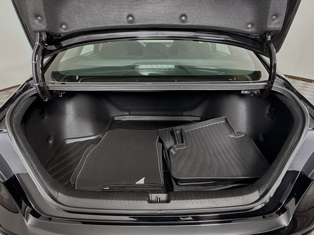 Certified 2023 Honda Accord LX image 22