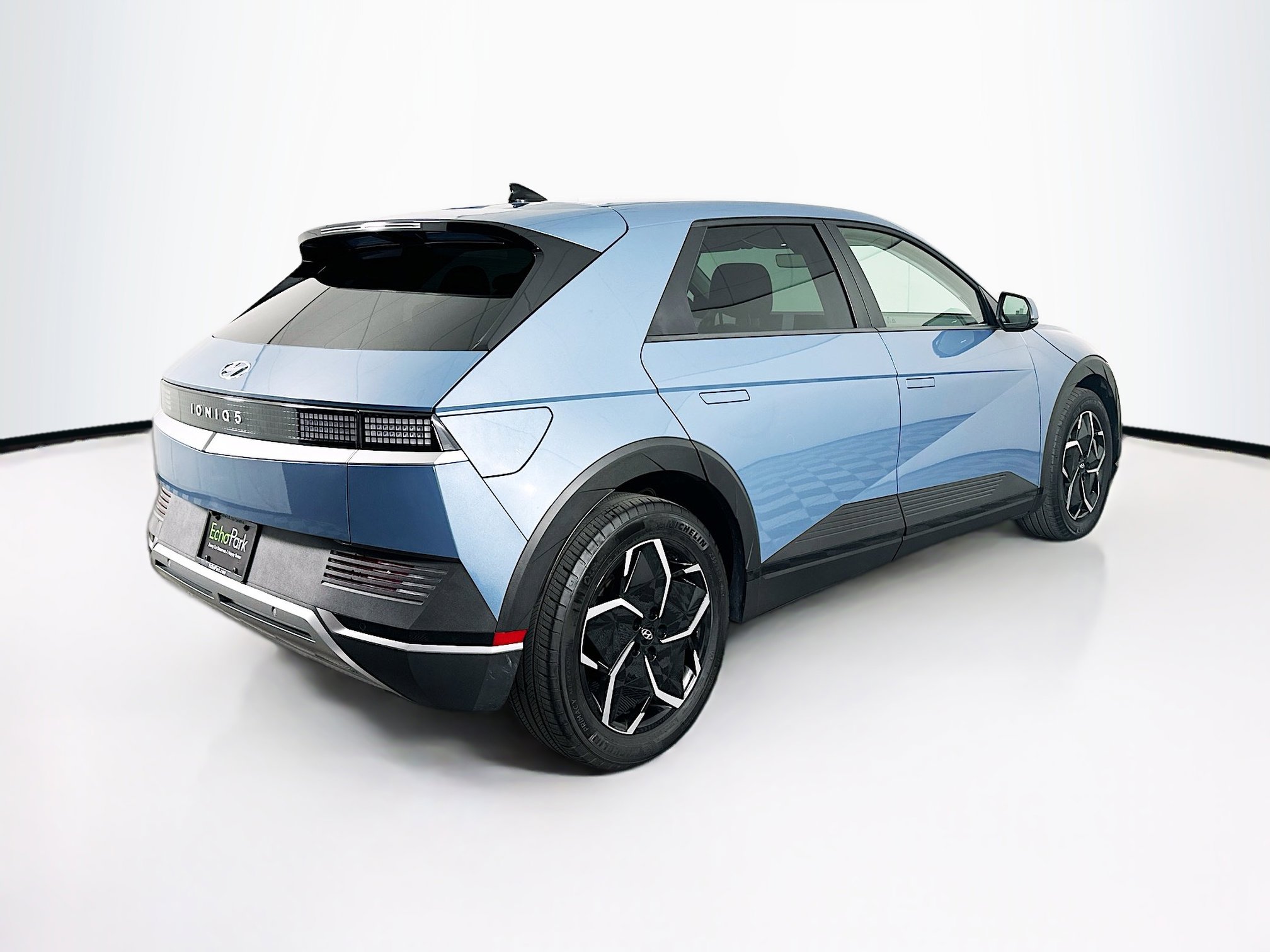 Used 2024 Hyundai Ioniq 5 SEL image 9