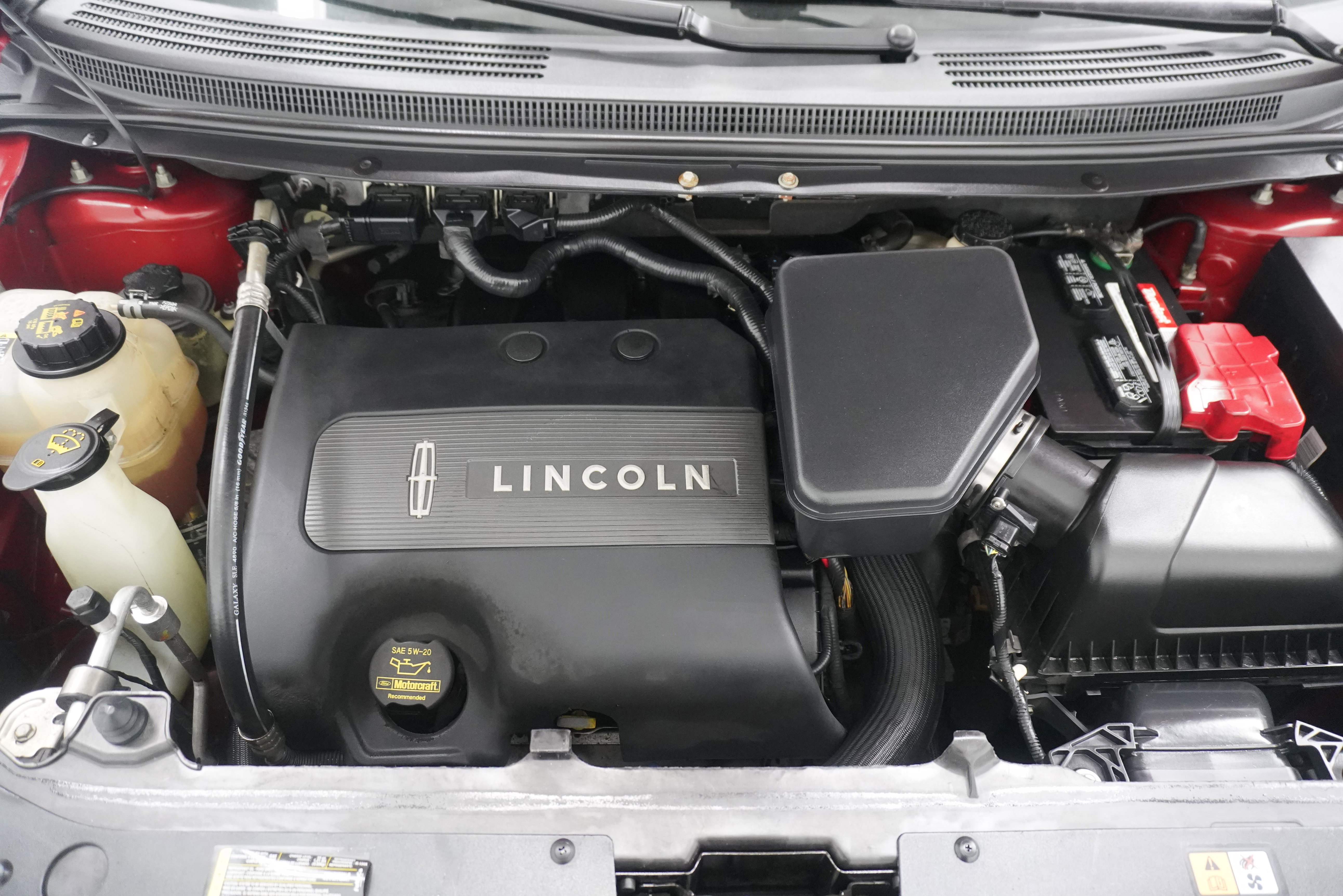 Used 2013 Lincoln MKX FWD image 33