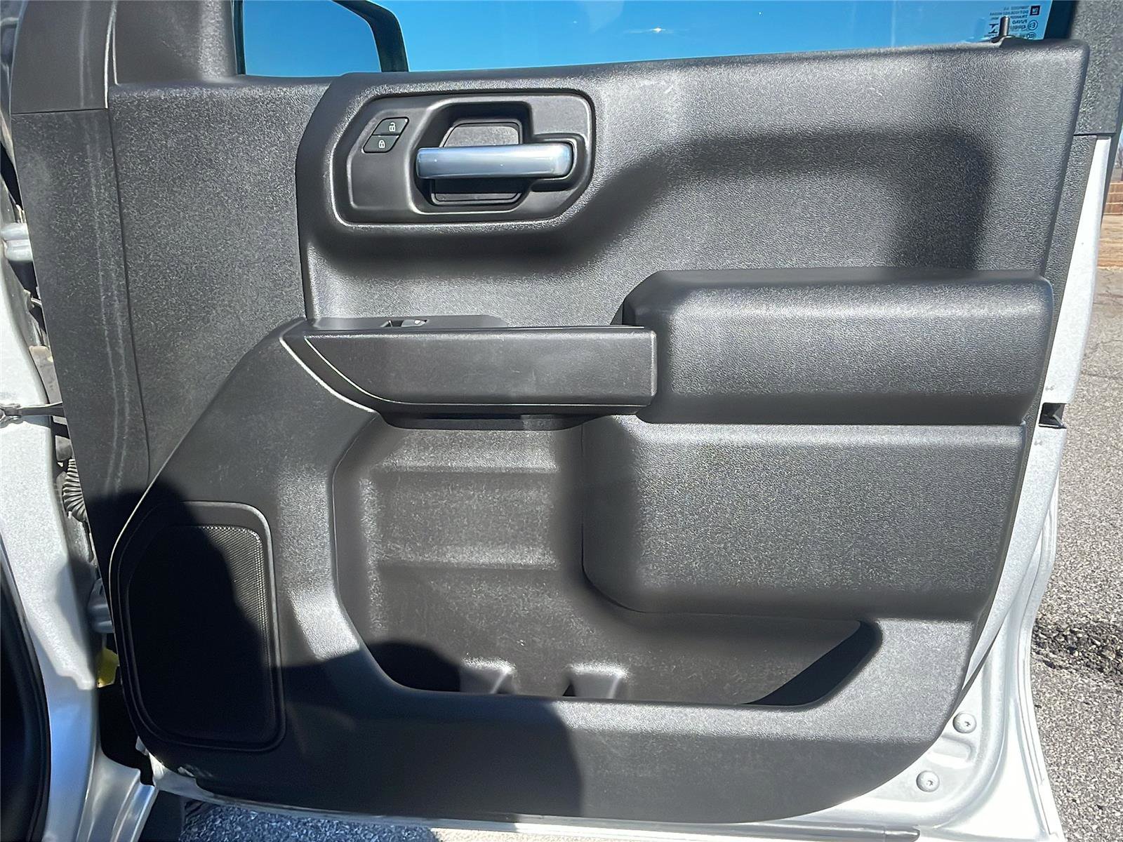 Used 2019 Chevrolet Silverado 1500 Custom w/ Custom Value Package image 13