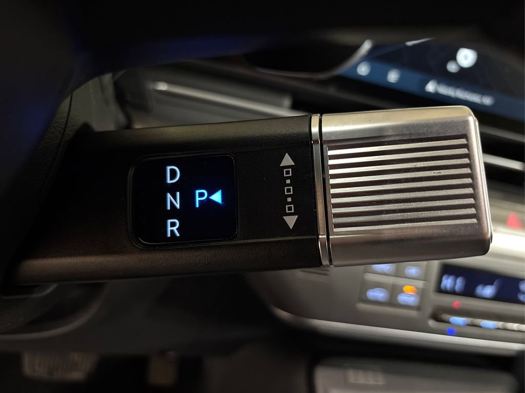 Used 2024 Hyundai Kona SEL w/ Convenience Package image 29