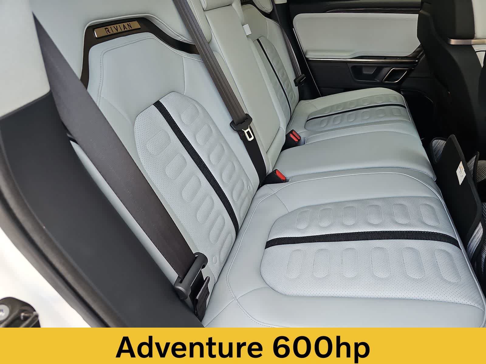 Used 2022 Rivian R1T Adventure AWD/4WD image 17