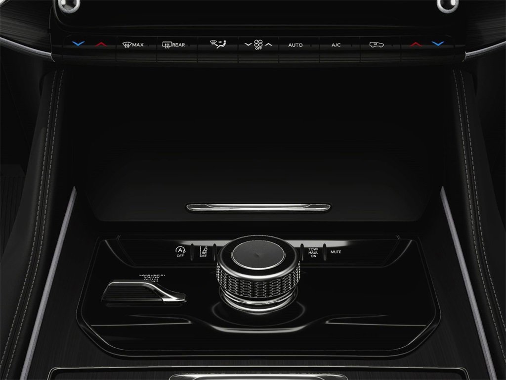 New 2025 Jeep Wagoneer Base image 24