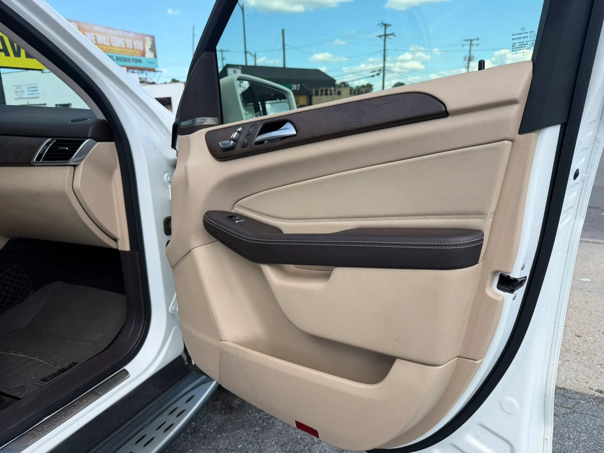 Used 2017 Mercedes-Benz GLE 350 4MATIC image 7