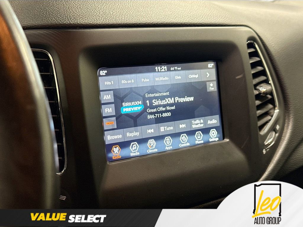 Used 2018 Jeep Compass Latitude w/ Popular Equipment Group AWD/4WD image 14