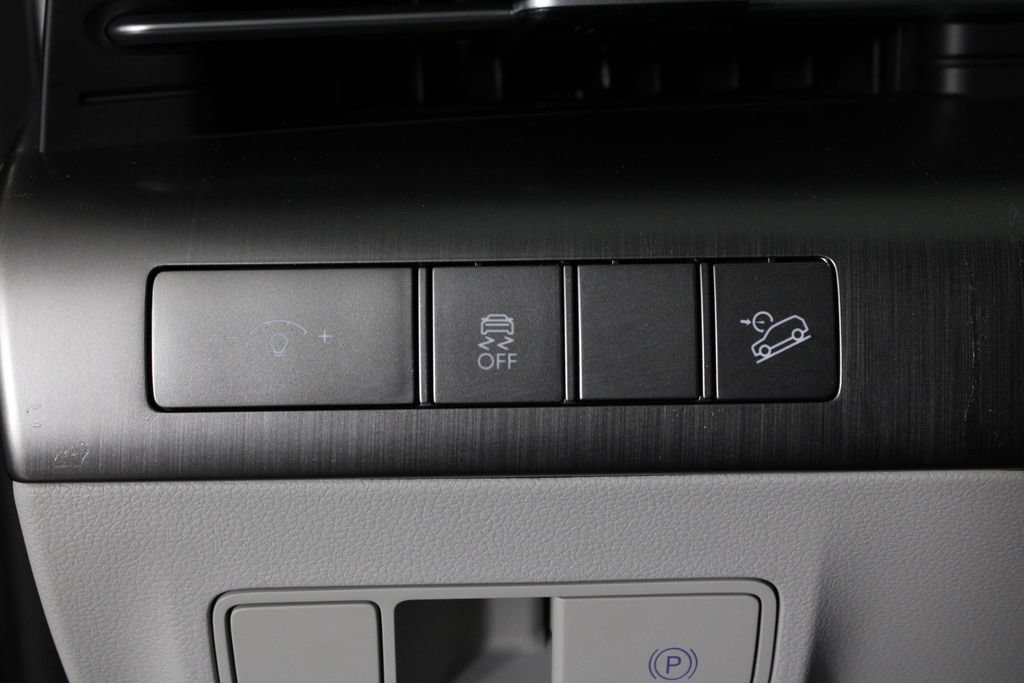 Certified 2026 Hyundai Kona SEL Sport AWD/4WD image 24