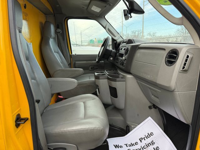 Used 2022 Ford E-350 and Econoline 350 Super Duty RWD image 22