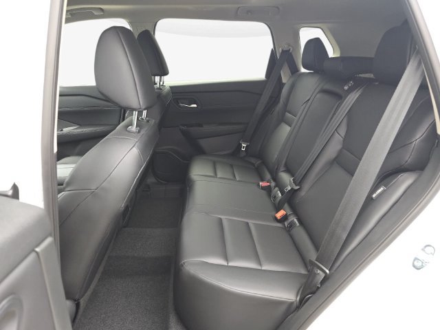 New 2027 Nissan Rogue Dark Armor FWD image 14