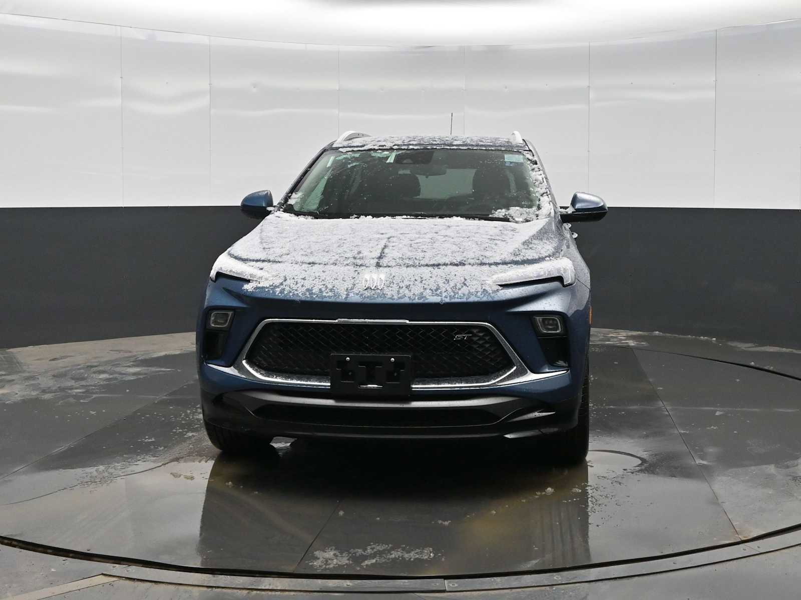 New 2026 Buick Encore GX Sport Touring w/ Comfort Package image 3