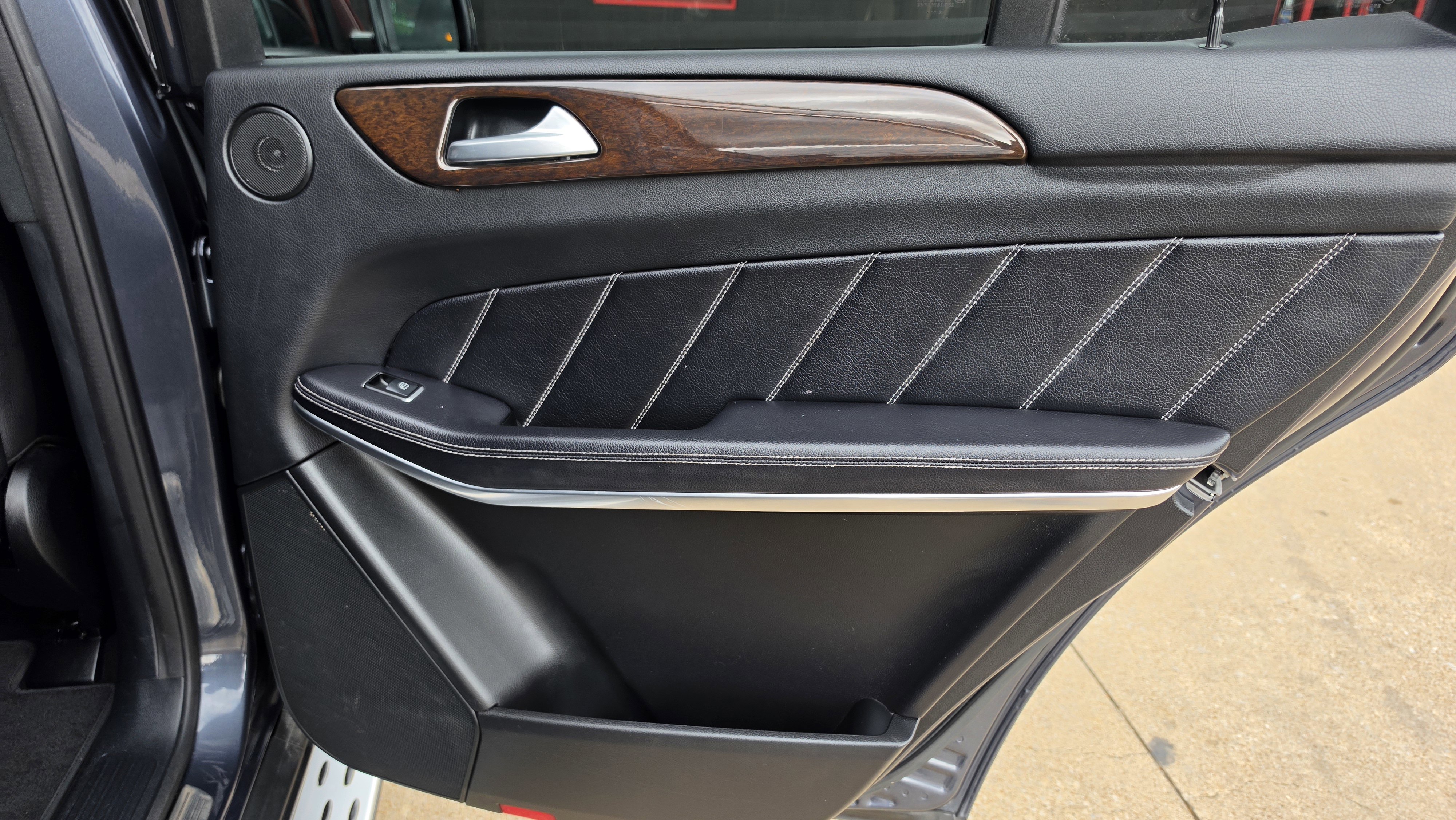 Used 2013 Mercedes-Benz GL 450 4MATIC w/ Premium 1 Pkg image 30