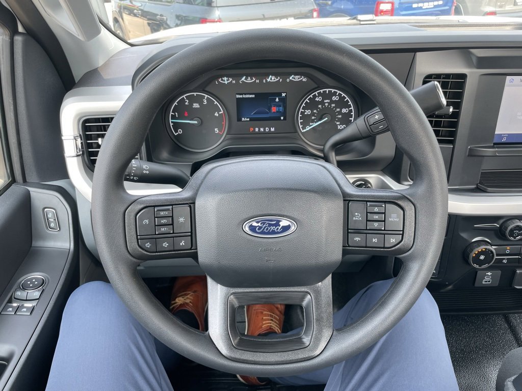 New 2025 Ford F550 4x4 Regular Cab Super Duty image 24