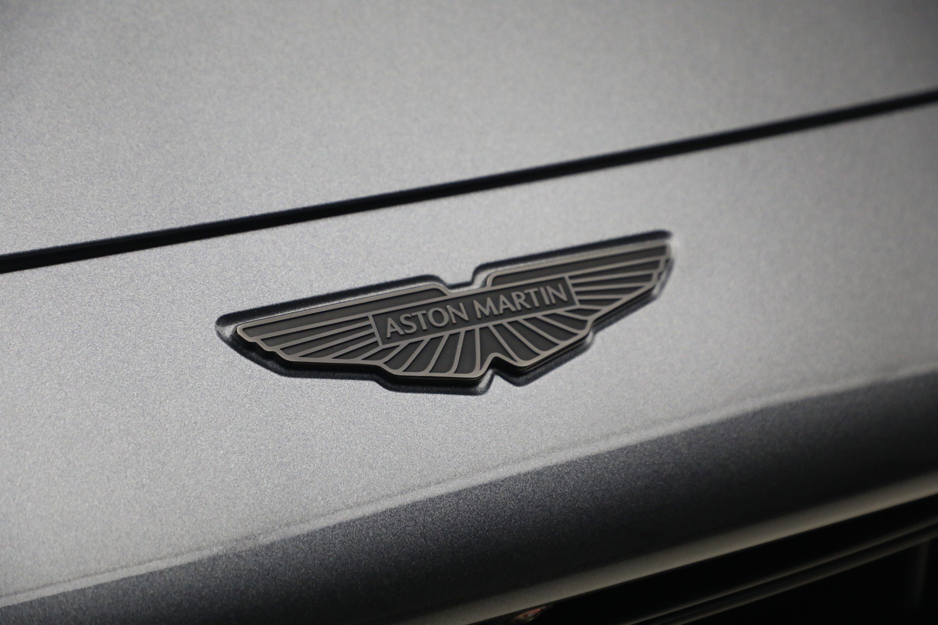 New 2026 Aston Martin DBX 707 image 13