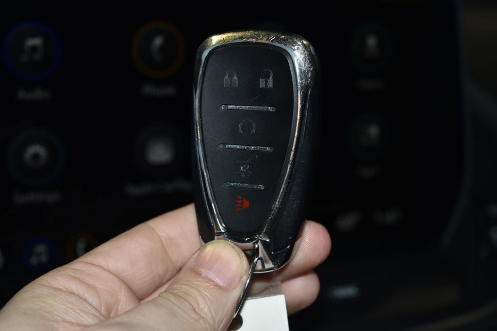 Used 2025 Chevrolet Blazer LT FWD image 17