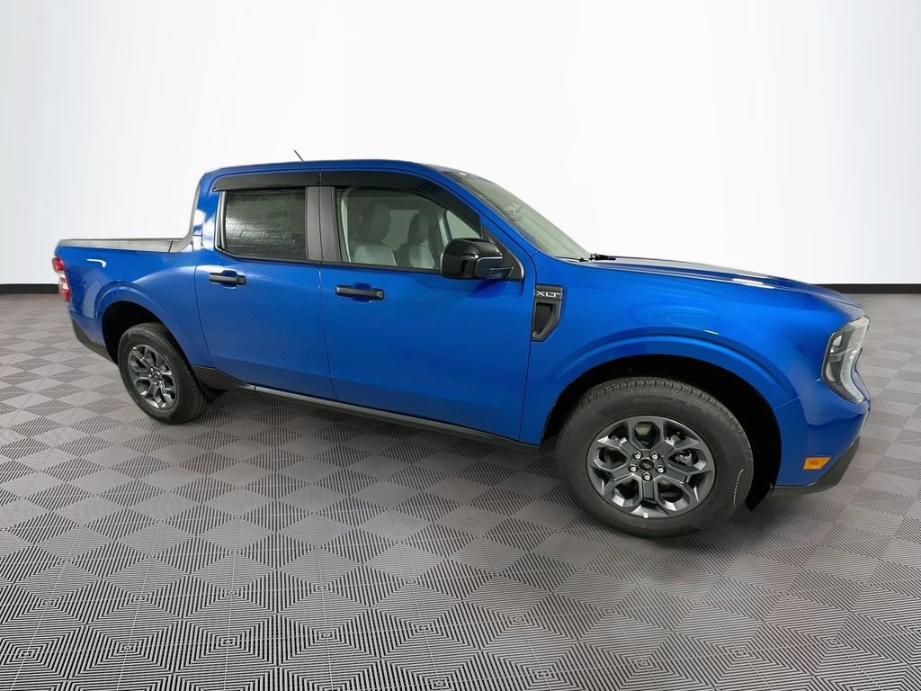 New 2026 Ford Maverick XLT w/ Equipment Group 301A AWD/4WD image 4