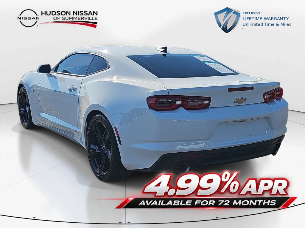 Used 2024 Chevrolet Camaro LT RWD image 9