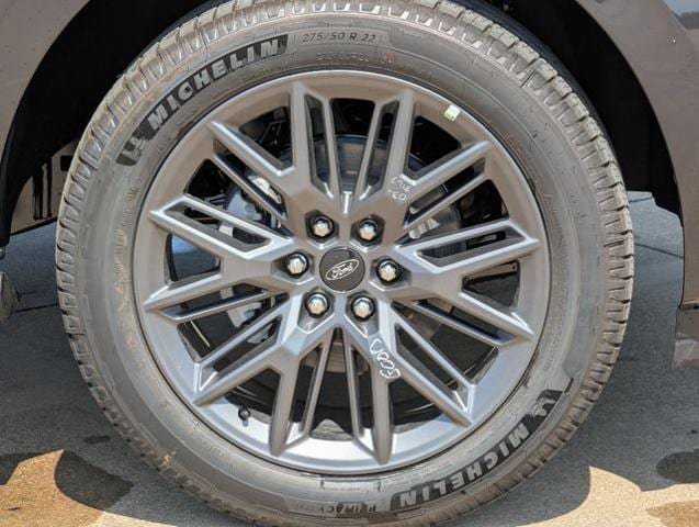 New 2027 Ford Expedition Platinum w/ Stealth Appearance Package AWD/4WD image 35