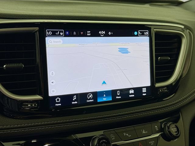 New 2027 Chrysler Pacifica Limited FWD image 13