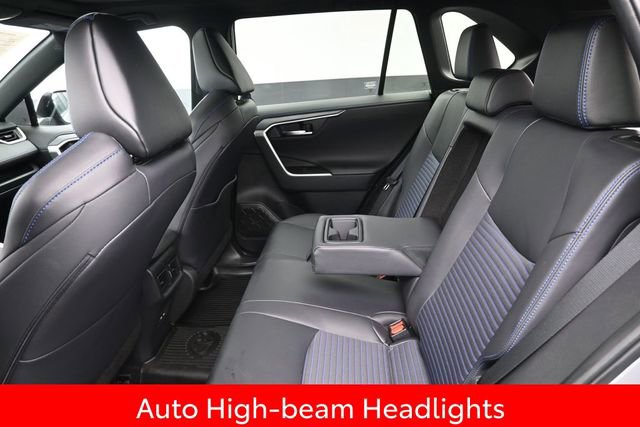 Used 2025 Toyota RAV4 XSE w/ Weather Package AWD/4WD image 15