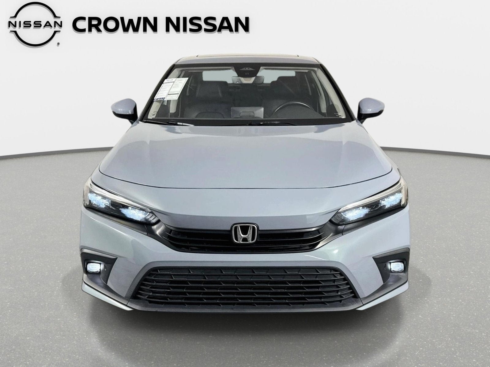 Used 2022 Honda Civic Touring image 2