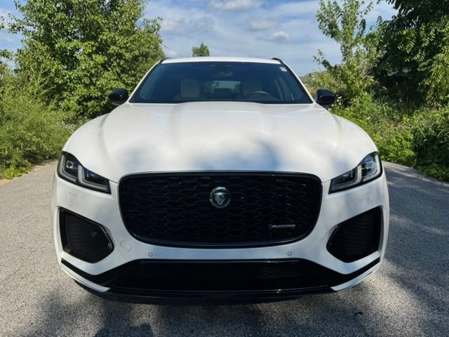 Certified 2025 Jaguar F-PACE R-Dynamic S AWD/4WD image 3