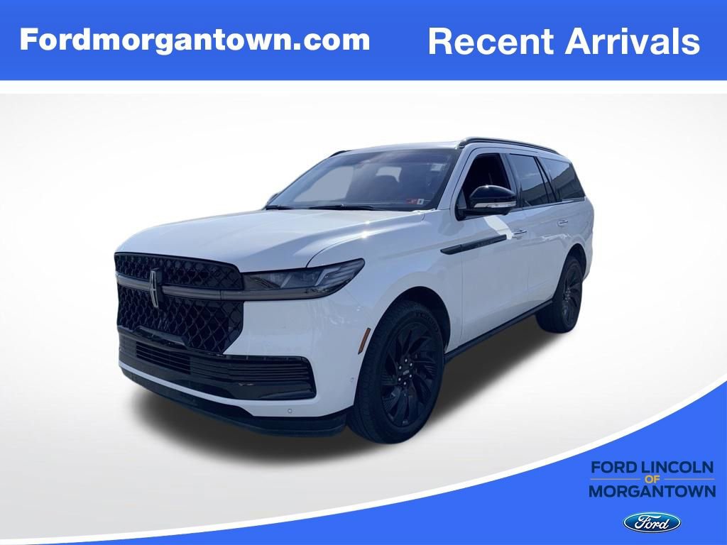 Used 2025 Lincoln Navigator Reserve w/ Jet Appearance Package image 1