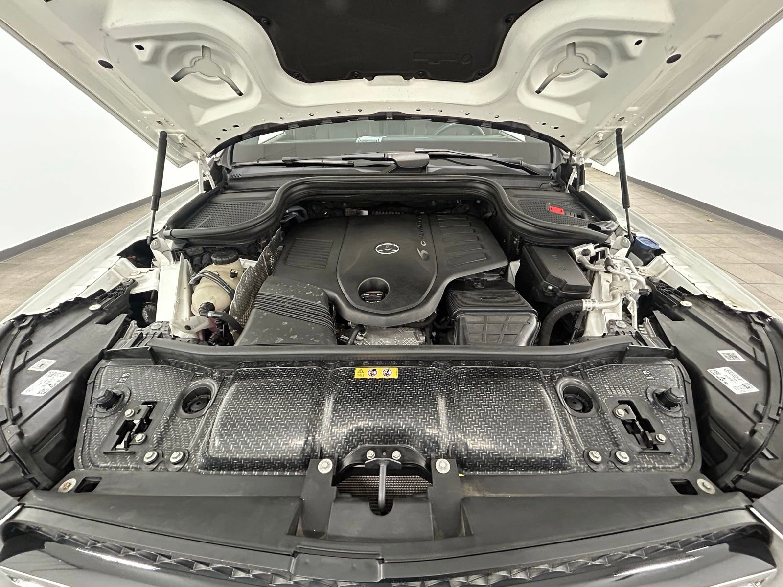 Used 2022 Mercedes-Benz GLS 450 4MATIC w/ AMG Line Exterior image 46