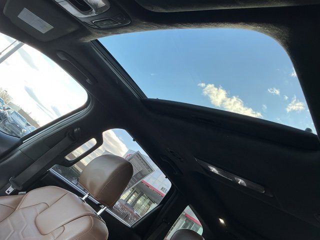 Used 2020 Kia Telluride SX w/ SX Prestige Package image 19