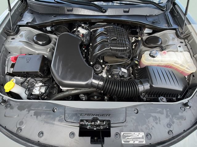 Used 2023 Dodge Charger SXT AWD/4WD image 27