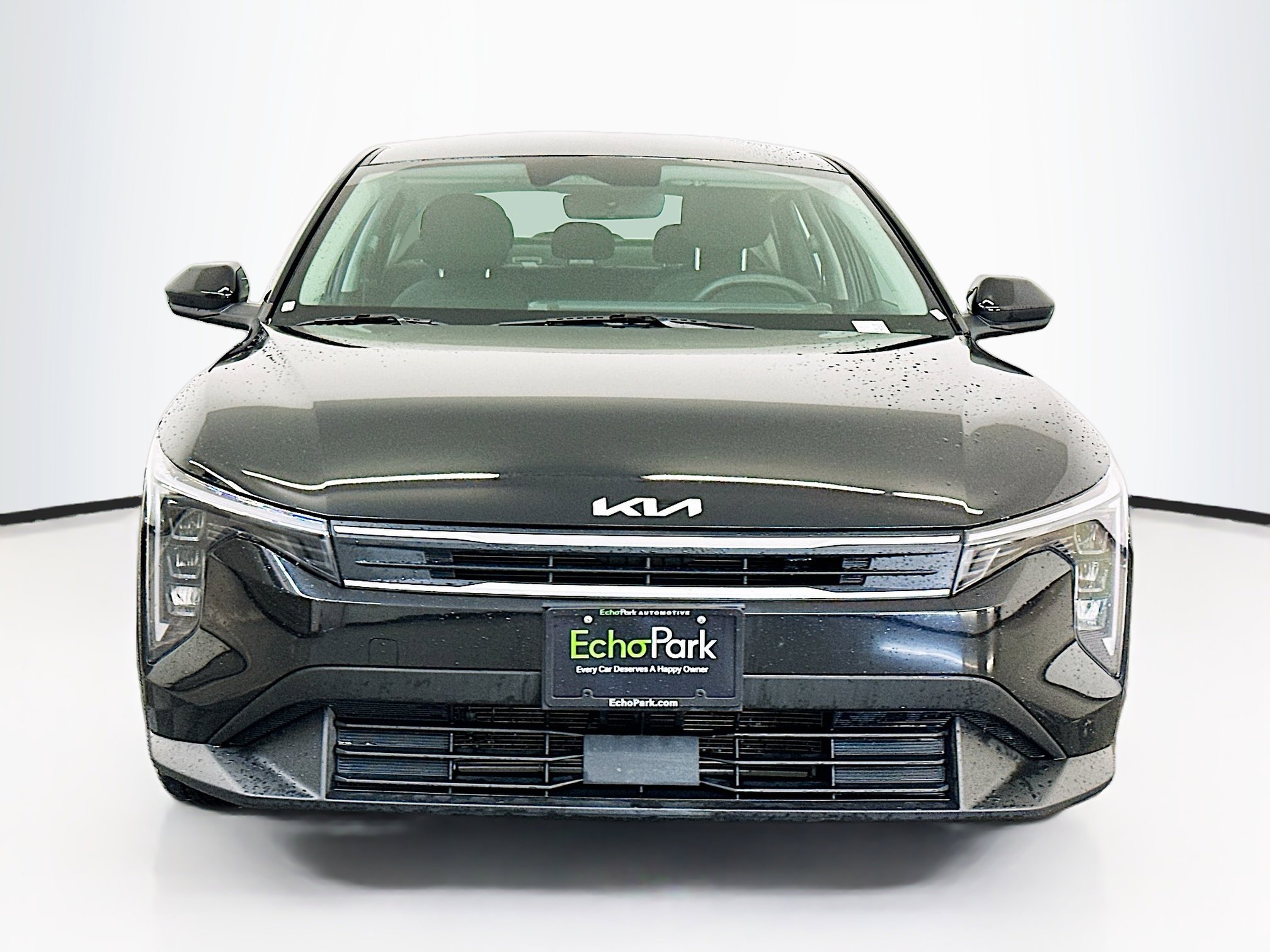 Used 2025 Kia K4 FWD image 2
