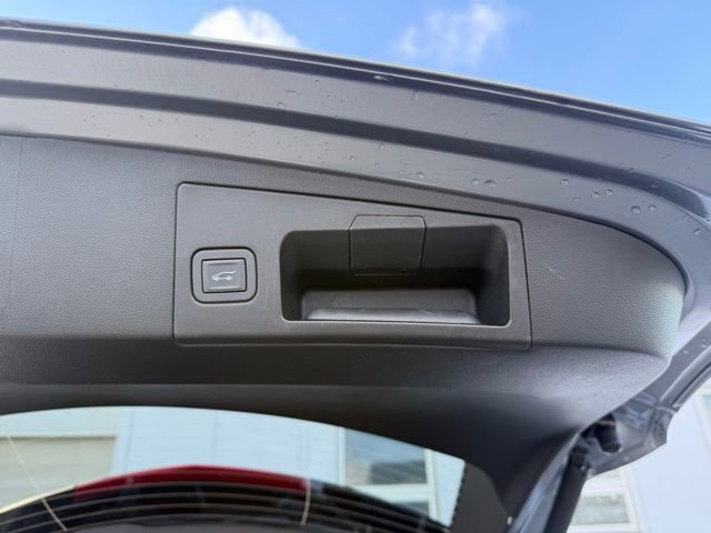 New 2026 Cadillac XT5 Premium Luxury w/ Driver Assist Package image 31